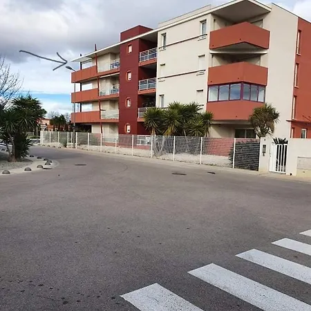 Entier, Calme, Hyper Equipe Saint-Laurent-de-la-Salanque