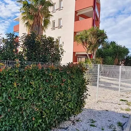 Entier, Calme, Hyper Equipe Appartement Saint-Laurent-de-la-Salanque