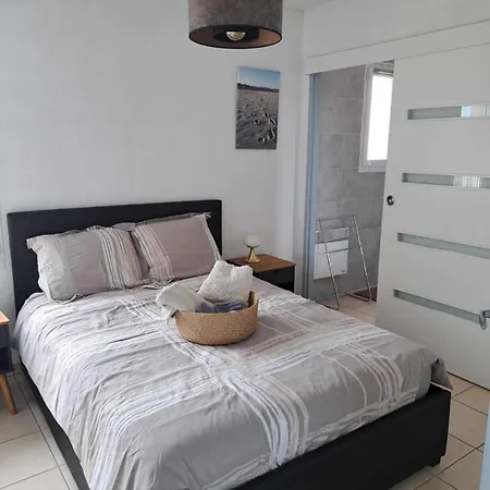 Apartment Entier, Calme, Hyper Equipe