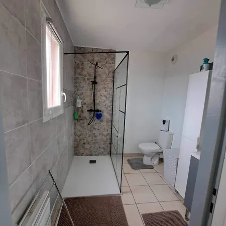 Entier, Calme, Hyper Equipe * Saint-Laurent-de-la-Salanque