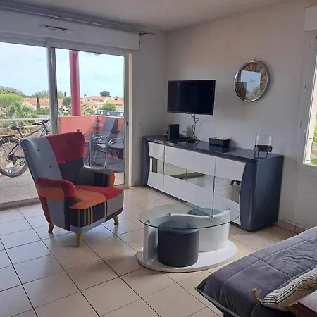 Entier, Calme, Hyper Equipe * Saint-Laurent-de-la-Salanque